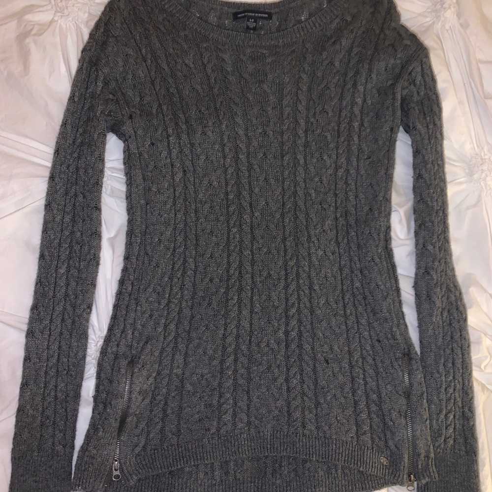 American Eagle Knit Sweater